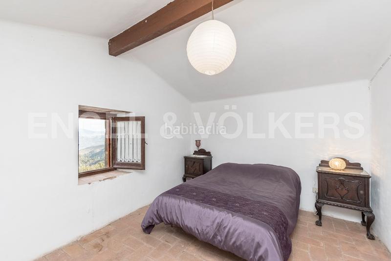 Foto 5d0e14be-e16d-4d36-8c8a-de67845e615e. Edifici a Castellví de Rosanes