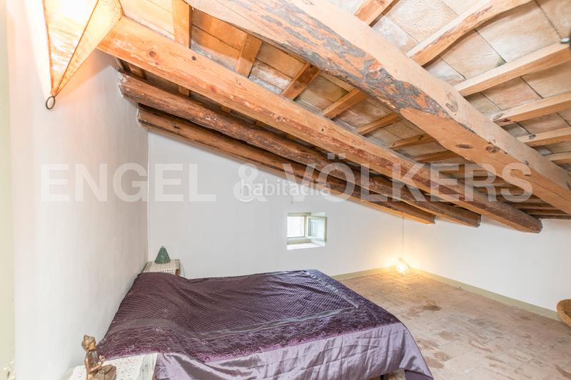 Foto 88186669-32fd-4b87-8517-b66da82bfbf4. Edifici a Castellví de Rosanes