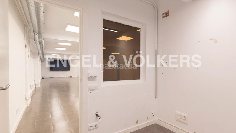 Foto 758541cc-2769-4a68-9d3f-bcdea216bb6a. Alquiler oficina  en planta baja en La Nova Esquerra de l´Eixample Barcelona