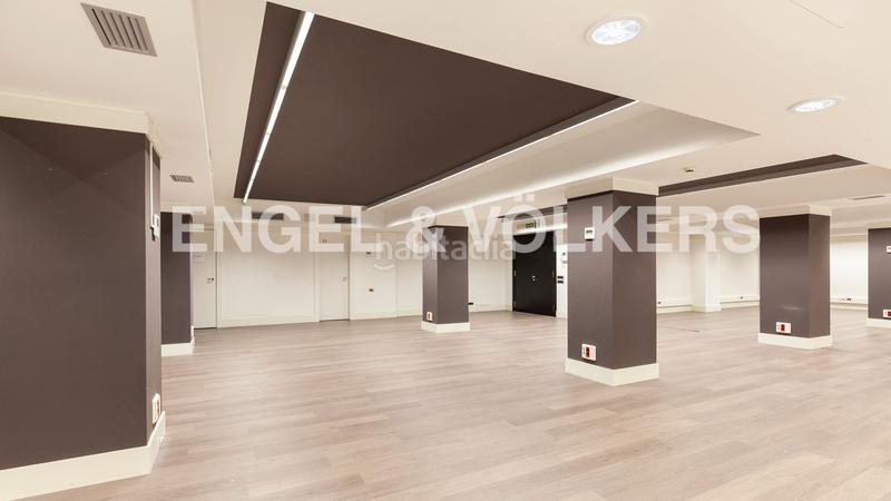 Foto 65ce5d1c-0a2f-4cce-9cab-b20b77e42907. Rent office space with heating in La Nova Esquerra de l´Eixample Barcelona
