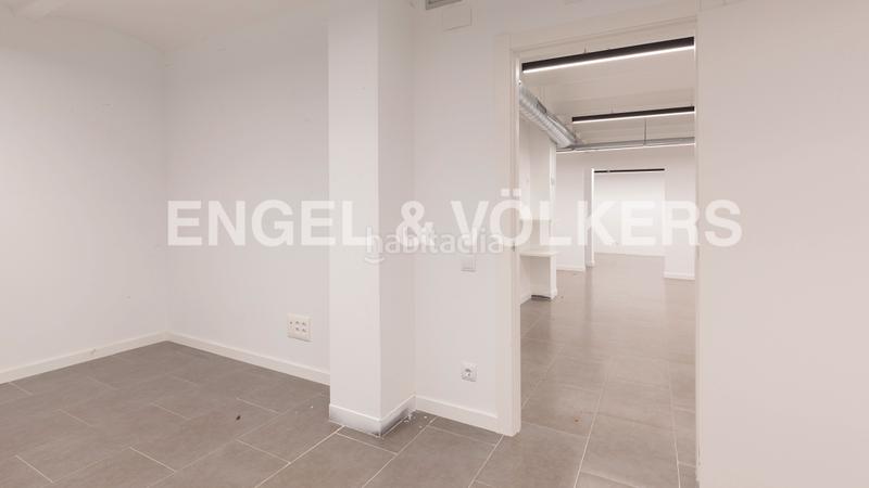 Foto b75acc21-be8b-4e09-ac9f-ffb745f0b2af. Rent office space with heating in La Nova Esquerra de l´Eixample Barcelona