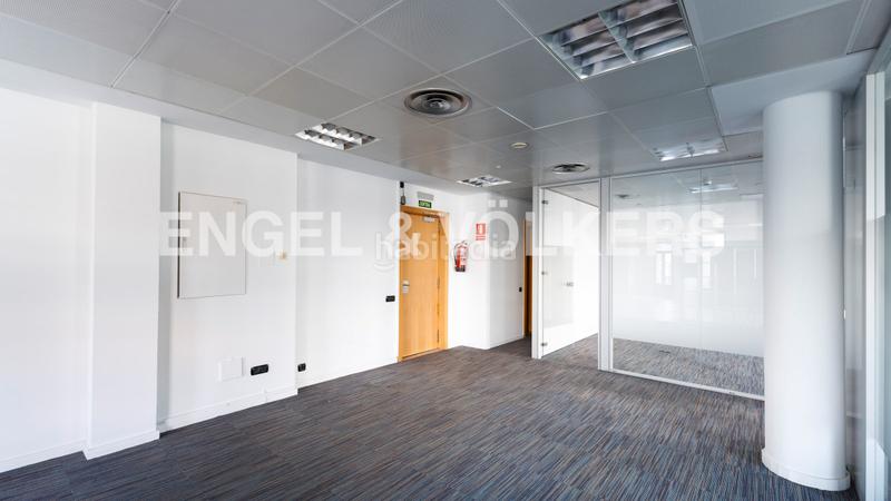 Foto 6adfe063-87d6-437a-b34b-c2fde2a185cd. Alquiler oficina  en alquiler cerca paseo de gracia en Barcelona