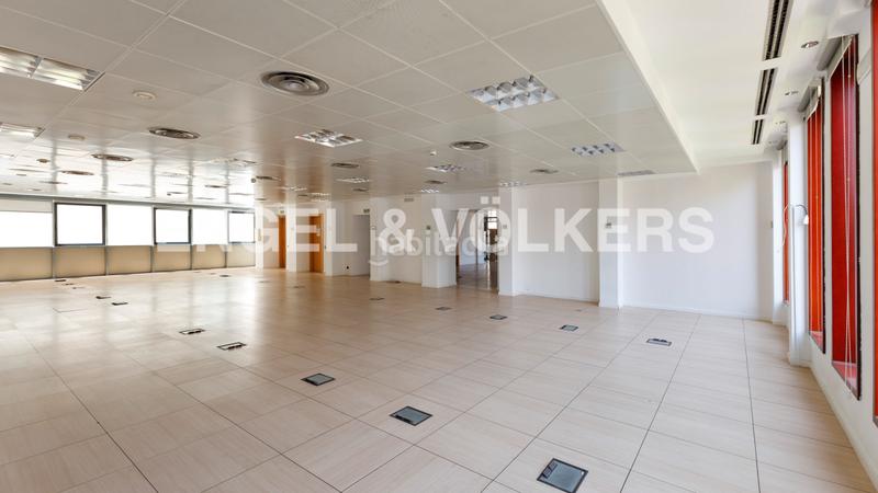 Foto 924b58d6-1c15-4ffb-843b-4e9ded29603b. Alquiler oficina  en alquiler cerca paseo de gracia en Barcelona