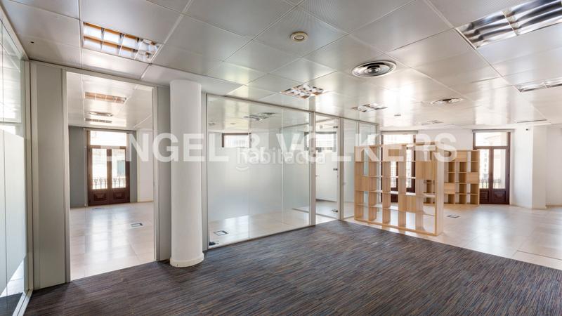 Foto 1a3c93e1-c698-4c05-b15b-d0a84fbaa5e0. Lloguer oficina a Dreta de l´Eixample Barcelona