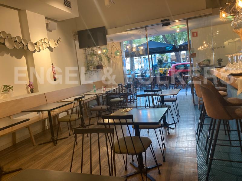 Foto ea78f53b-52e5-4e54-9ce6-5a2f007d8cd2. Rent business premise in Sants Barcelona