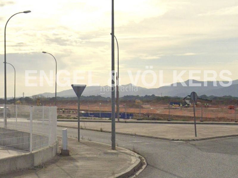 Foto 0d63e2b0-8348-4314-b795-3323a4d52d29. Area edificabile industriale in Valls