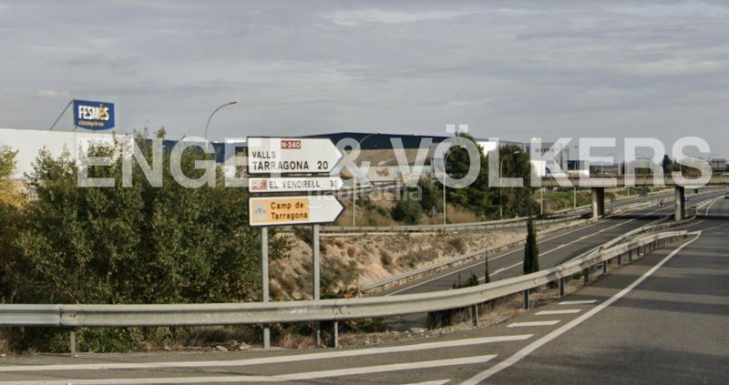Foto cc5a0f08-adab-4bbd-9ae1-fba8186cd0e8. Area edificabile industriale in Valls