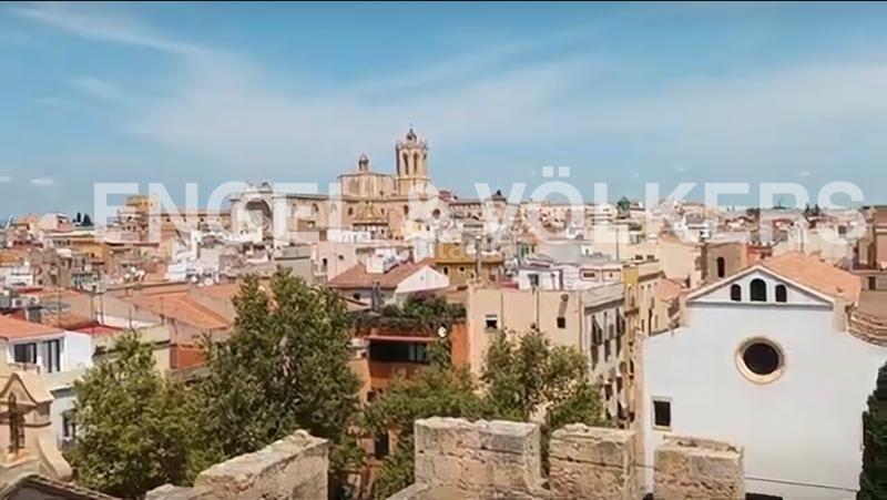 Foto 34077935-9b8e-4637-bd61-241cc4f938f5. Gewerbliches grundstück in Valls