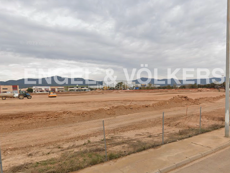 Foto b071d96a-4ceb-4478-b583-70a0c3b0f57b. Gewerbliches grundstück in Valls