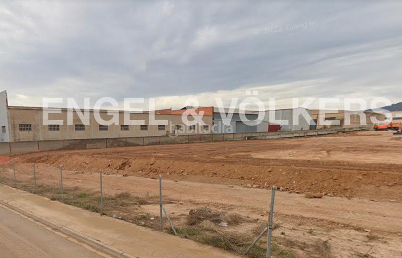 Foto 0b990fae-8726-4e69-afbc-d91e983368bc. Solar industrial a Valls