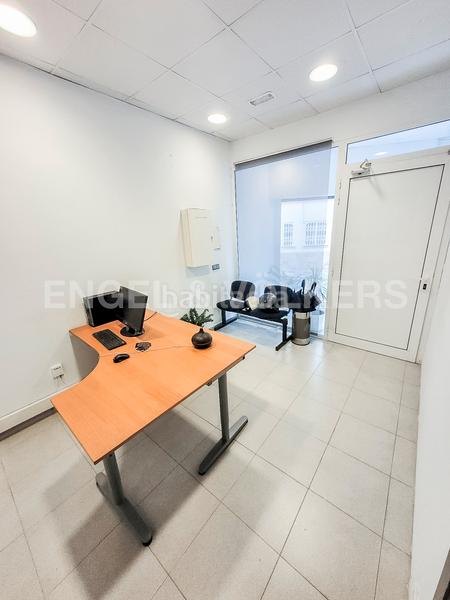 Foto 47d2745e-b845-428f-a8de-fbf0ac28a921. Local commercial dans Centre Sant Just Desvern