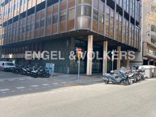 Miete Büro in Sant Gervasi - Galvany. Oficina en via augusta a pie de calle