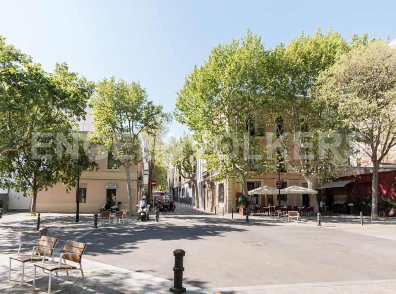 Foto 4fada537-be72-45ef-9ccb-5da32aed5765. Oficina a Sant Ramon - Maternitat Barcelona