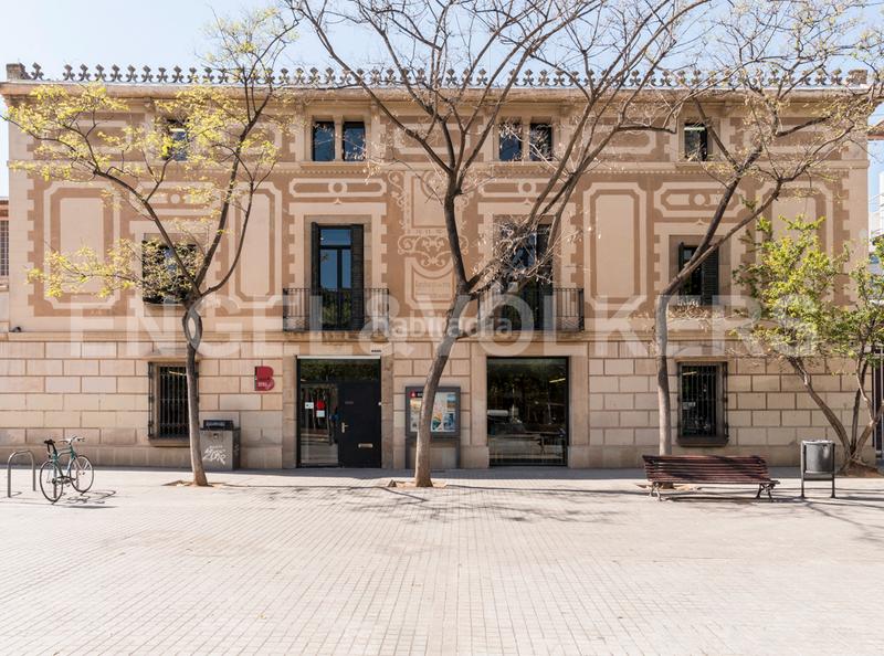 Foto 5fa6a040-abd2-4827-ae16-59f75a74a652. Oficina a Sant Ramon - Maternitat Barcelona