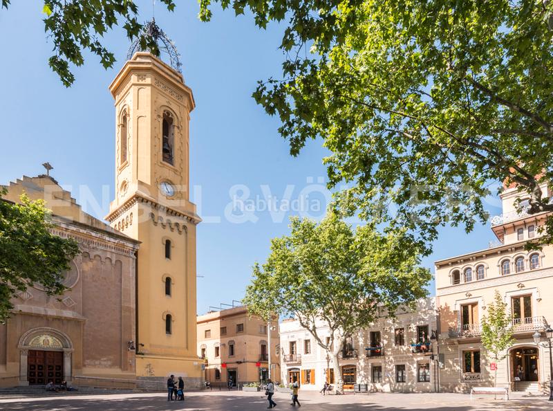 Foto 966a1e5f-0ac8-46b4-81d4-7cbb31de9cb4. Oficina a Sant Ramon - Maternitat Barcelona