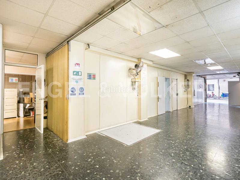 Foto 136e996f-9db1-4eb0-a0b2-434f894ce0fc. Local commercial dans El Camp d´en Grassot i Gràcia Nova Barcelona