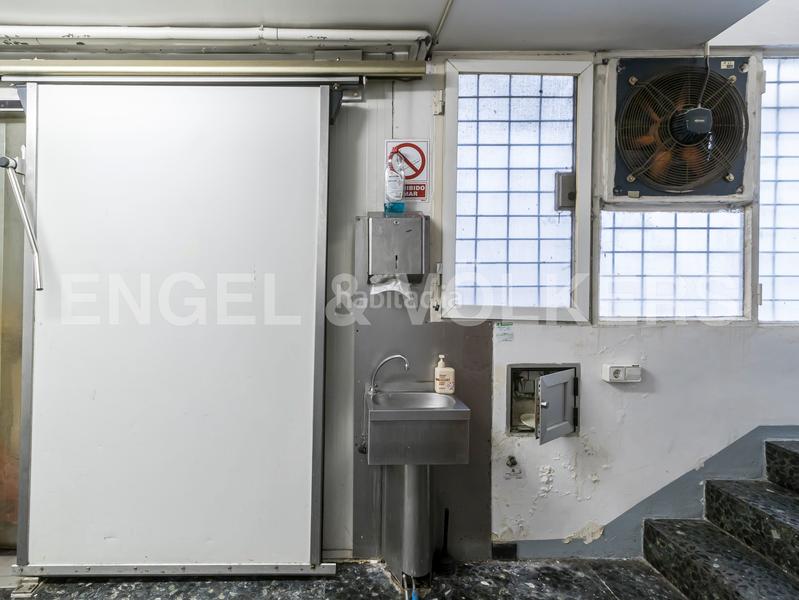 Foto 1485e664-e521-496e-af31-e54231ded21c. Local commercial dans El Camp d´en Grassot i Gràcia Nova Barcelona