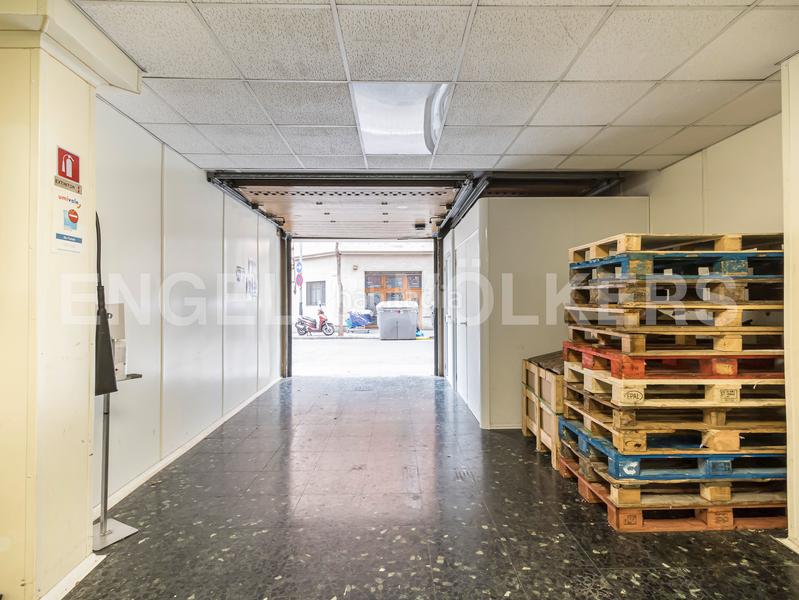 Foto 4ba46bd8-941e-442e-8786-3d7fb8984098. Local commercial dans El Camp d´en Grassot i Gràcia Nova Barcelona