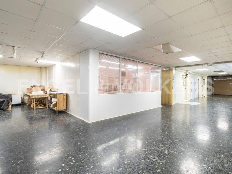 Foto b3a59ca3-e26a-4766-ac50-55137b7f4087. Local commercial dans El Camp d´en Grassot i Gràcia Nova Barcelona