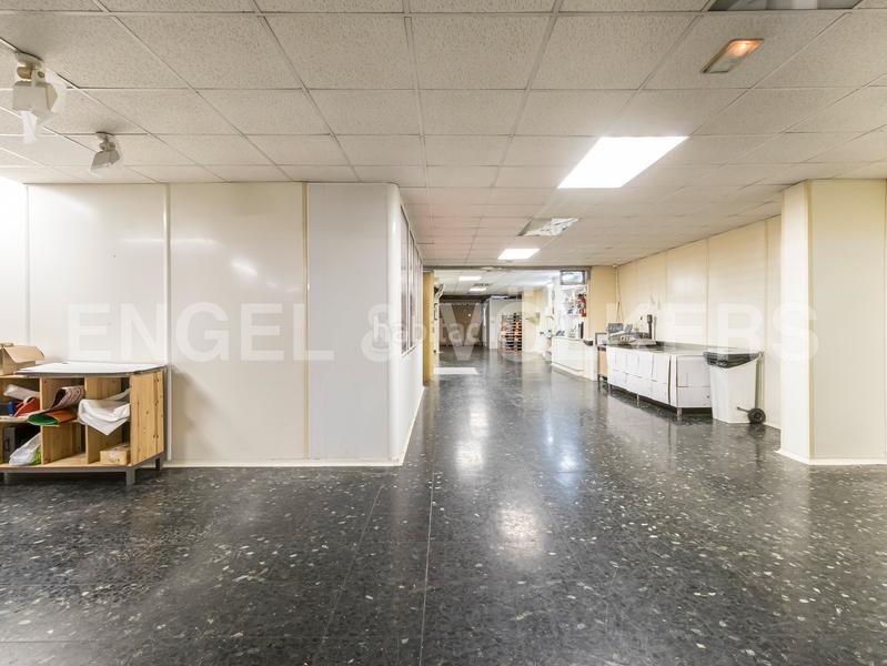 Foto cb7a55c4-0af0-48e6-9905-aa22a0f0dcb6. Local commercial dans El Camp d´en Grassot i Gràcia Nova Barcelona