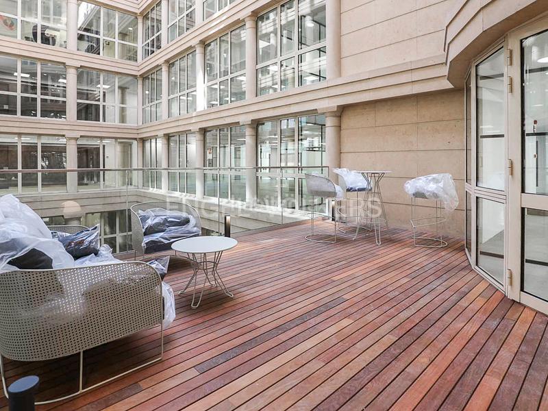 Foto 434ac6f3-2e90-4bb4-9607-5cc00218bf07. Lloguer oficina amb aparcament a Fort Pienc Barcelona