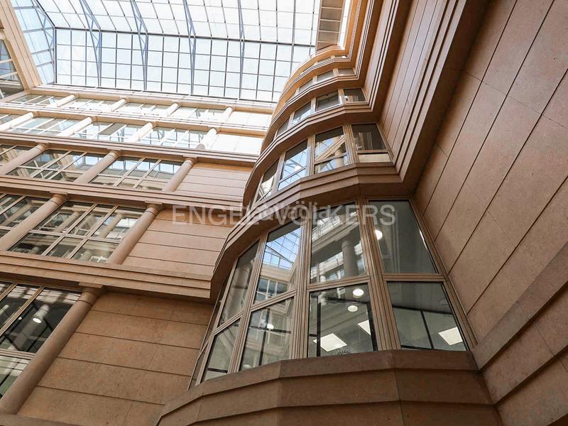 Foto 0cfff51b-b8a3-44ba-afc2-9d3090fd651e. Lloguer oficina amb aparcament a Fort Pienc Barcelona