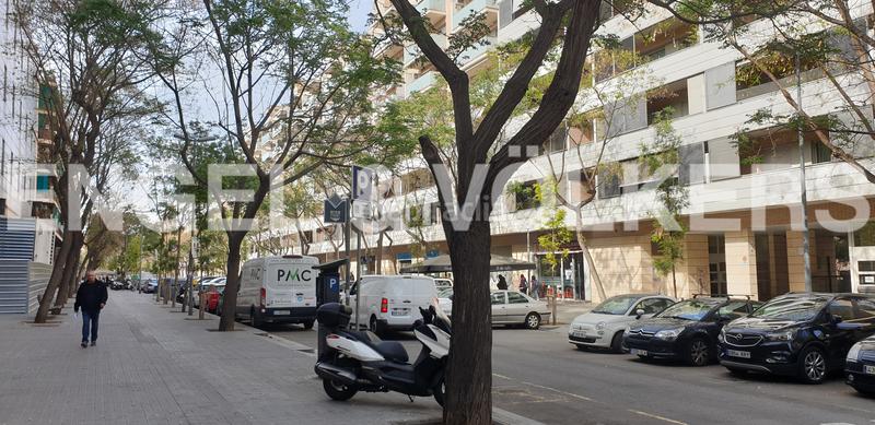 Foto df55f1b2-8c37-45cf-94ec-dfb9a8e5ffa7. Affitto locale commerciale in Sant Andreu de Palomar Barcelona