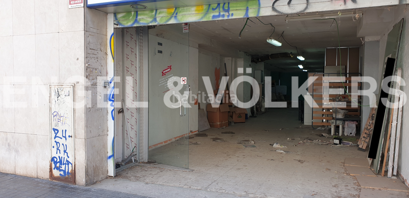 Foto 4f3d3ae4-c5c4-4333-84b3-feb7ad8c5817. Rent business premise in Sant Andreu de Palomar Barcelona