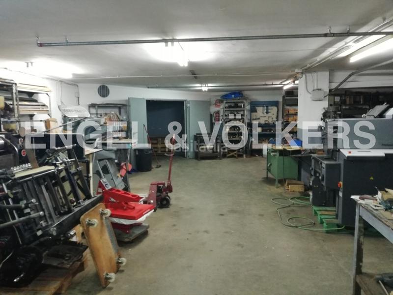Foto ce831c26-1e5a-45a3-981a-4818e8287f77. Local comercial local en venta en Sant Antoni en Sant Antoni Barcelona