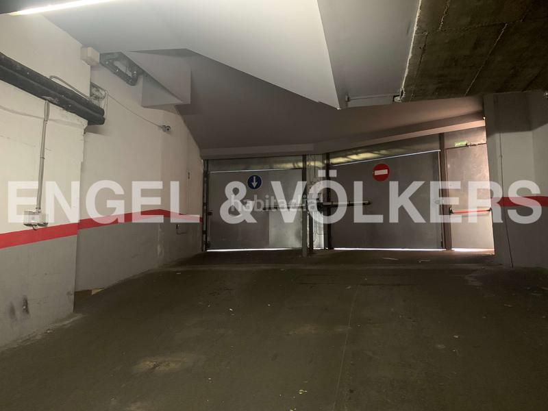 Foto b7819244-a3f3-43bc-82e5-03dc1032a87d. Affitto posto auto in Dreta de l´Eixample Barcelona