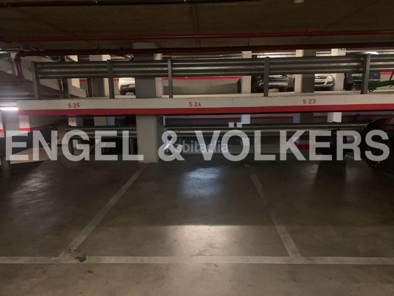 Foto bd919e50-84f0-42f0-a76d-707ebe6373e9. Rent car parking in Dreta de l´Eixample Barcelona