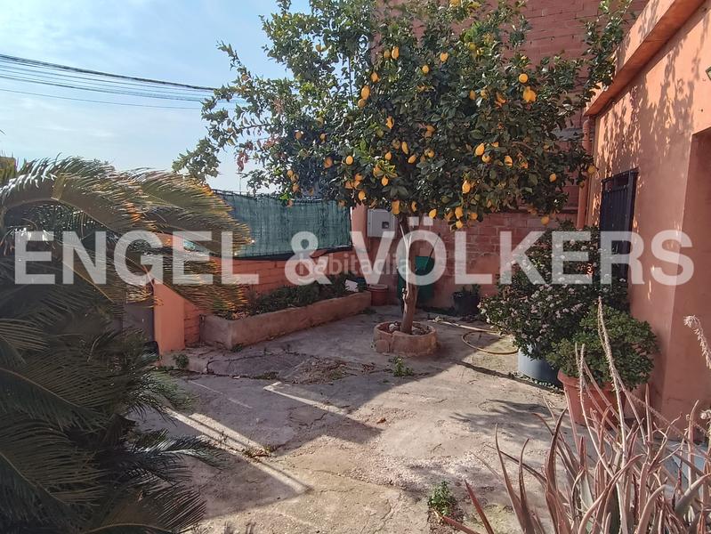 Foto d50c28cb-c749-476a-a623-2e9884bbffcd. Terrain résidentiel dans Bonavista Badalona