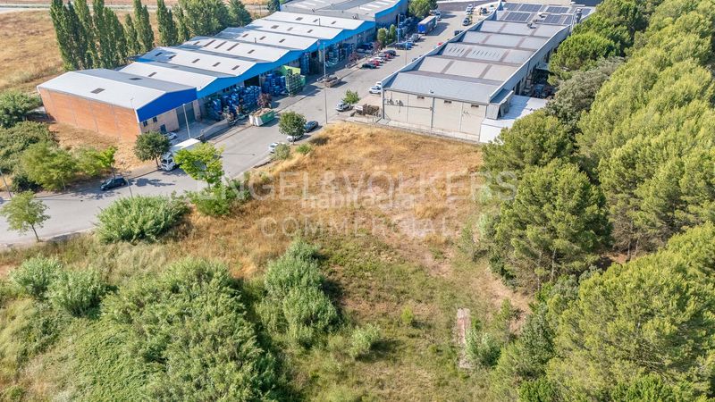 Foto 9fa22554-9a5f-4ed5-a288-67f77d53be5e. Area edificabile industriale in Santpedor