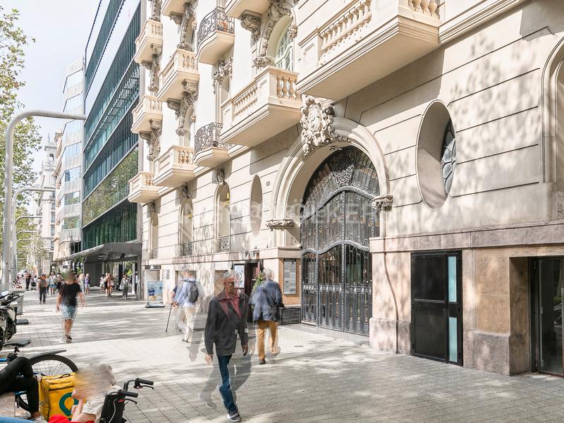 Foto ab5b2724-a2a2-4cb4-9e92-4892da1591ef. Local comercial a Sant Gervasi - Galvany Barcelona