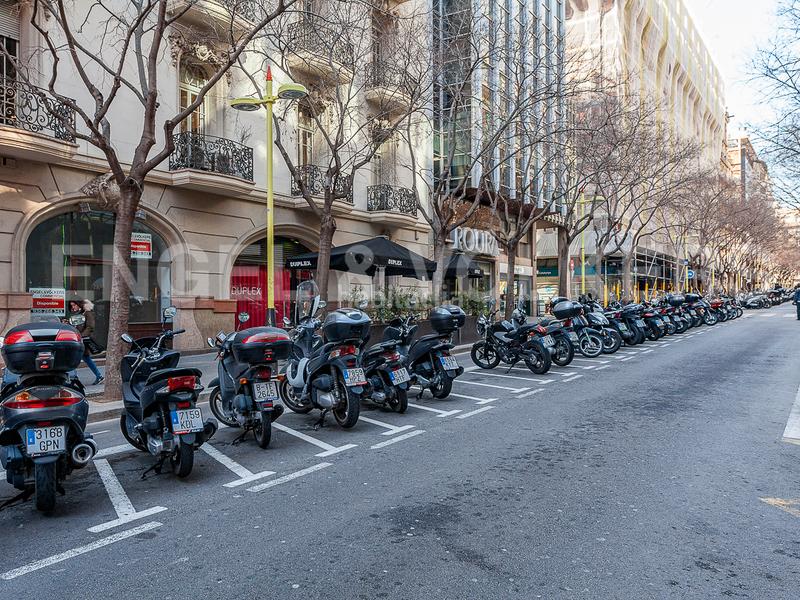 Foto eeec6726-4ee9-4f47-a20a-031dfd7ca063. Local comercial a Sant Gervasi - Galvany Barcelona