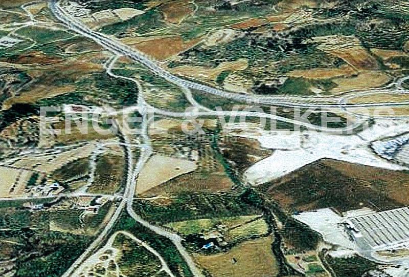 Foto 1d17dd78-87f4-481a-b1c9-3baefda07d00. Terrain industriel dans La Balconada-Cal Gravat Manresa