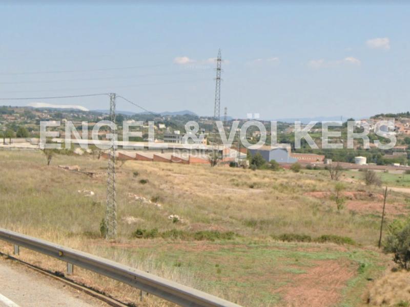 Foto c3f7cac6-f566-4d6c-a485-d6f012ef2769. Terrain industriel dans La Balconada-Cal Gravat Manresa