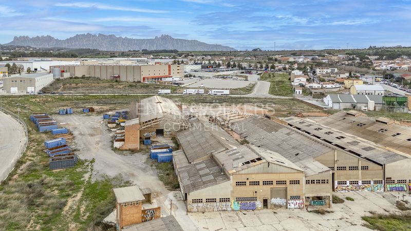 Foto 56a9535c-406c-4886-b20d-d94760e090a1. Area edificabile industriale in Piera