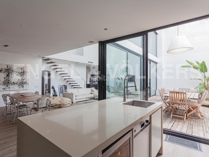 Foto b4e1085b-a55c-405e-a962-6f7fcc573b3d. Business premise in Horta Barcelona