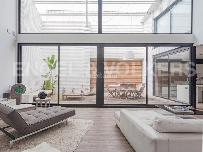 Foto d3d0c4b8-909f-4827-b288-fff456d7867e. Business premise in Horta Barcelona