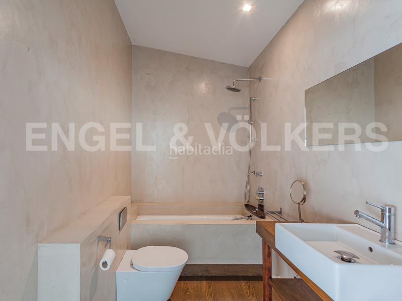 Foto ec6d149d-3535-4e9e-8f4f-da4d942cad9b. Business premise in Horta Barcelona