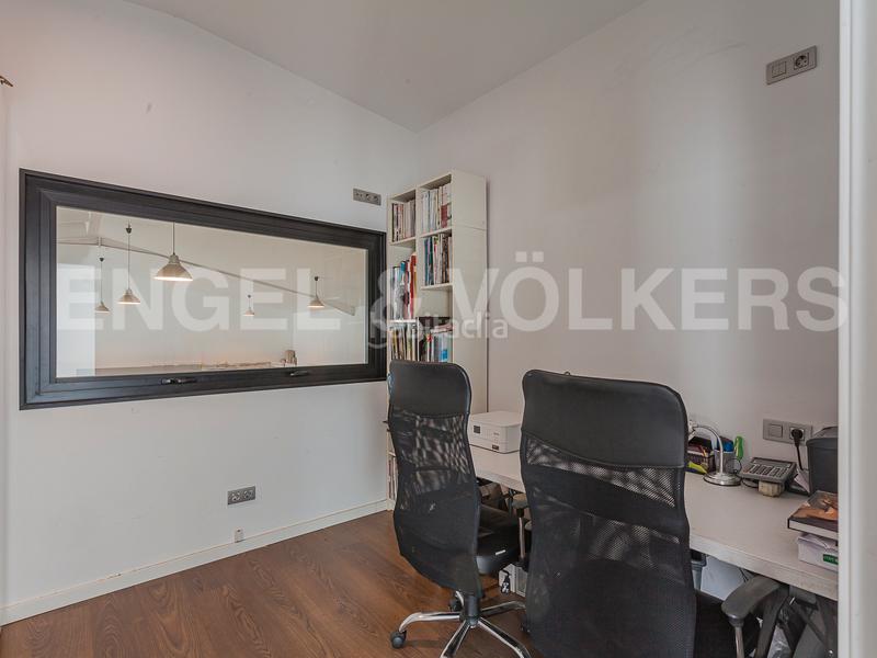 Foto ff3d58fd-ae24-4815-ac9c-62c8a042fc0d. Business premise in Horta Barcelona