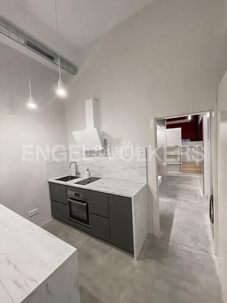 Foto 3e82a16e-d948-4525-ba03-691c7f02fe84. Local comercial a Dreta de l´Eixample Barcelona