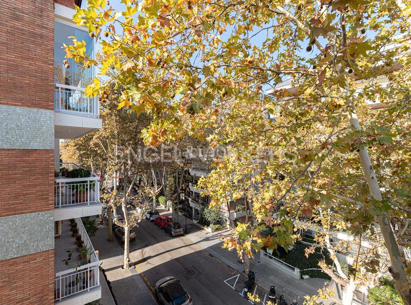 Foto b32cc7ad-b72a-41cb-9d04-58d57841d73a. Lloguer oficina a Tres Torres Barcelona