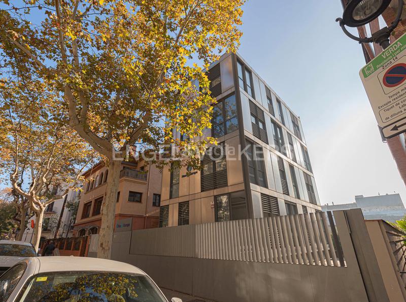 Foto 862c8d96-36da-44f8-bf6c-cd6032a57d1d. Miete büro in Tres Torres Barcelona