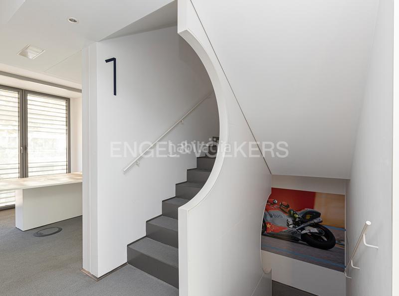 Foto 14cd68a7-b707-4711-b3a2-08bc28fef63c. Rent office space in Tres Torres Barcelona