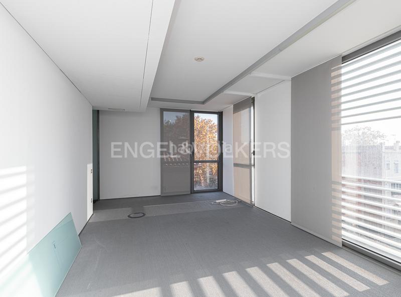 Foto 3e4d4e11-a59c-4bf8-84b1-4a2dad95d97e. Rent office space in Tres Torres Barcelona