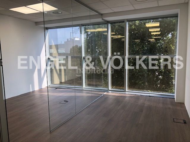 Foto 2a52ba00-27ce-4dd5-beca-0883132d28e7. Oficina  en rentabilidad 79 m2 en edificio exclusivo en en Sant Cugat del Vallès