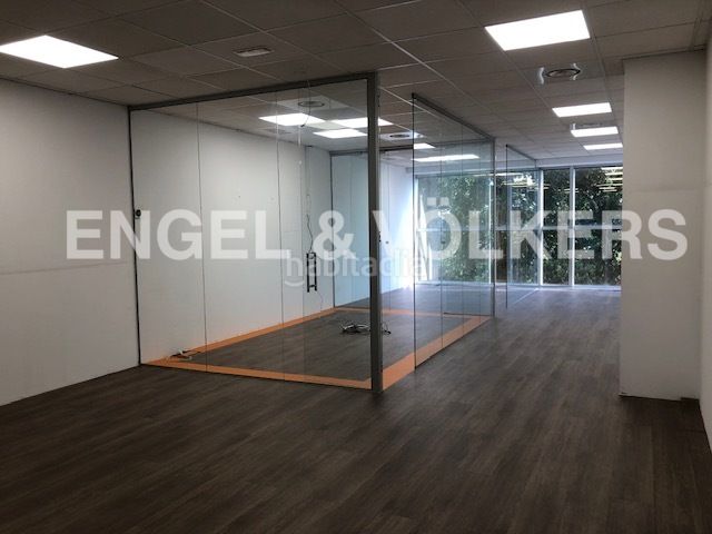 Foto a87aa5e9-4839-4221-bdbf-43f57c167864. Oficina  en rentabilidad 79 m2 en edificio exclusivo en en Sant Cugat del Vallès