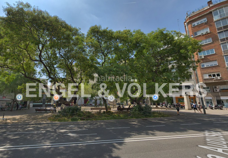 Foto 51d9a507-b421-4e9d-a81c-ef29edfc02ee. Alquiler oficina amueblada en via augusta con aribau en Barcelona